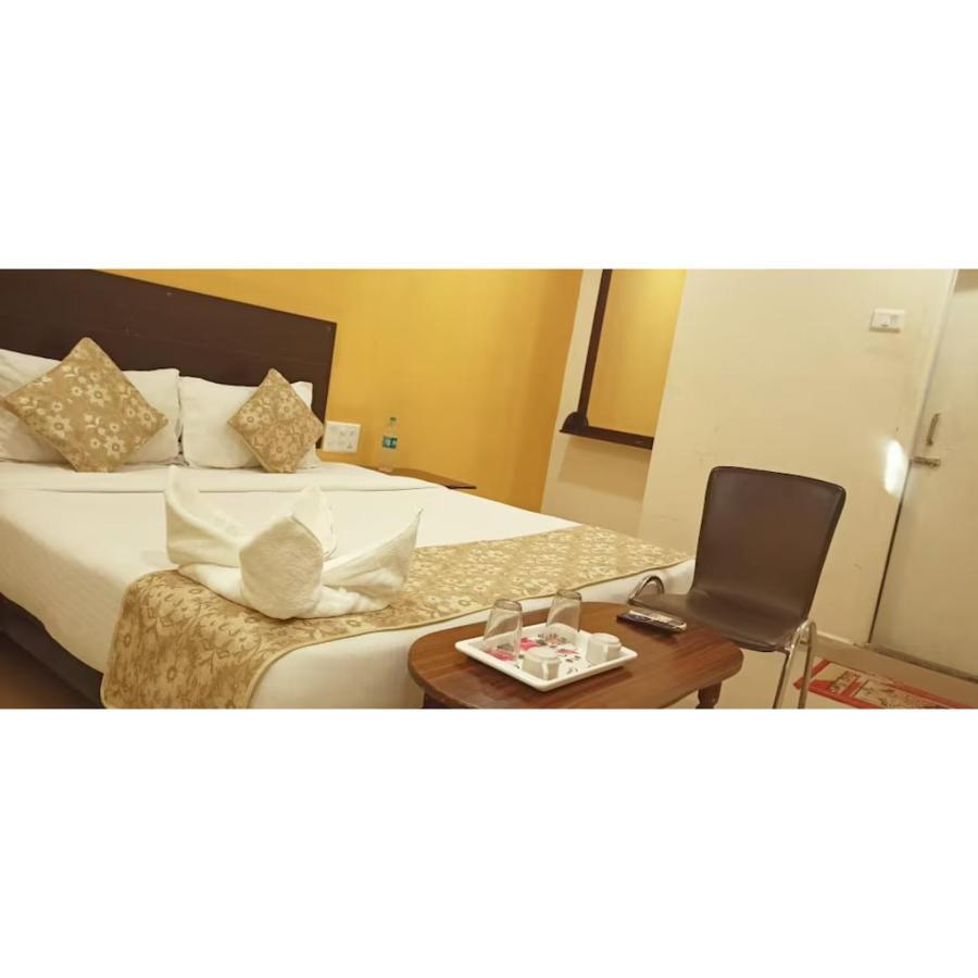 Hotel Meridian Grand Shamshabad Zewnętrze zdjęcie